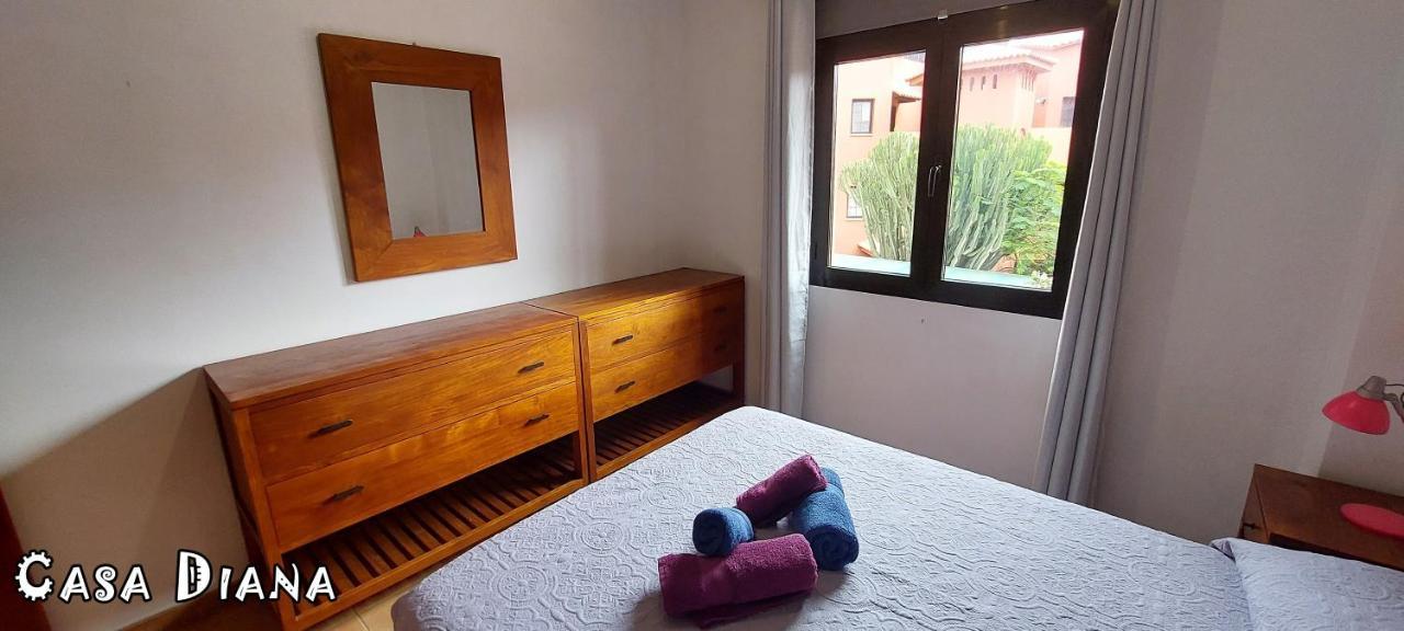 Casa Diana Apartment คอร์ราเลโฮ ภายนอก รูปภาพ